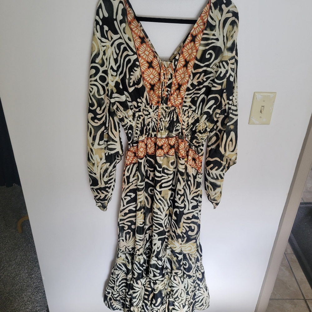 100% Silk Tiered Midi Dress SZ L NWT